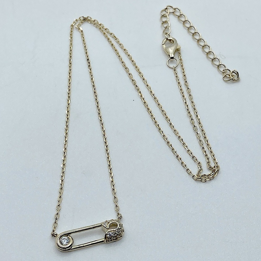 STERLING Silver Cable Link Chain w Sparkly Cubic Zirconia Safety Pin Pendant 18”